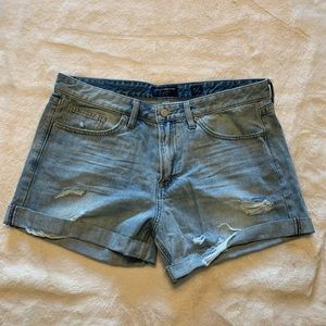 Women’s shorts